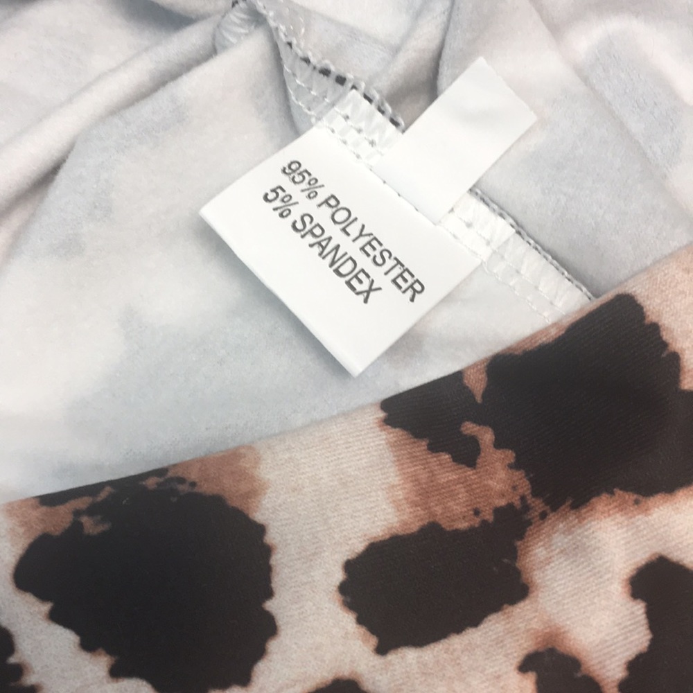 🧡NWOT🖤LEOPARD LONG SLEEVE BODYSUIT - Picture 14 of 15